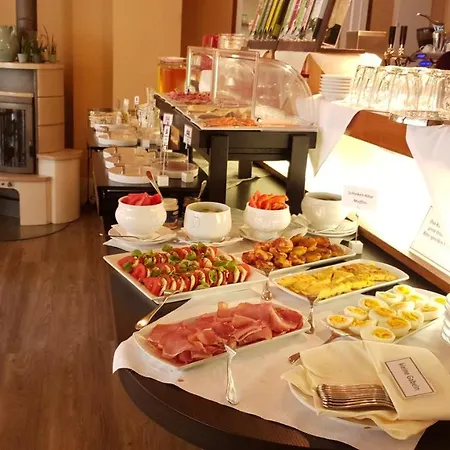 Отель Garni Auszeit