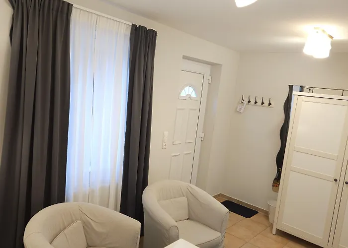 Garni Auszeit فندق 3*